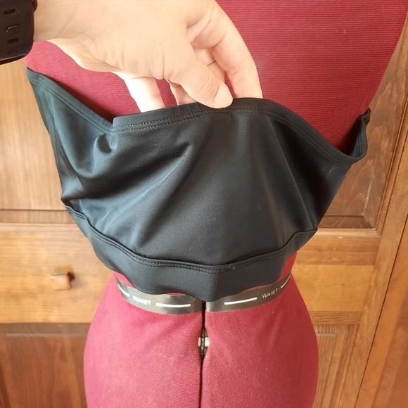 NWOT Cacique Swim Lightly Lined No-wire black halter bikini top size 24 - Picture 7 of 11